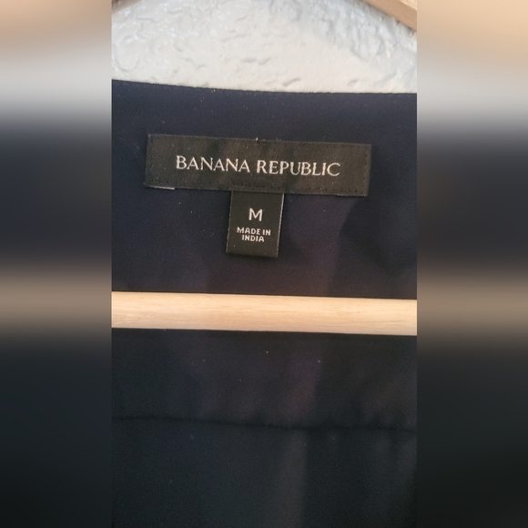 Banana Republic Semi Sheer Elegant Navy Long Sleeve Blouse Size Medium - Picture 3 of 7